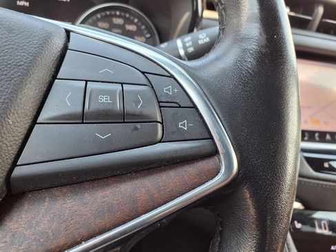 Used 2020 Cadillac XT5 Premium Luxury FWD image 14