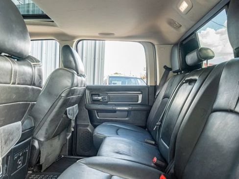 Used 2015 RAM 2500 Limited AWD/4WD image 36