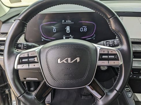 Certified 2024 Kia Telluride EX image 33