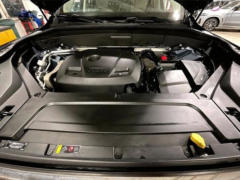 Certified 2022 Volvo XC90 T6 Inscription w/ Climate Package image 10