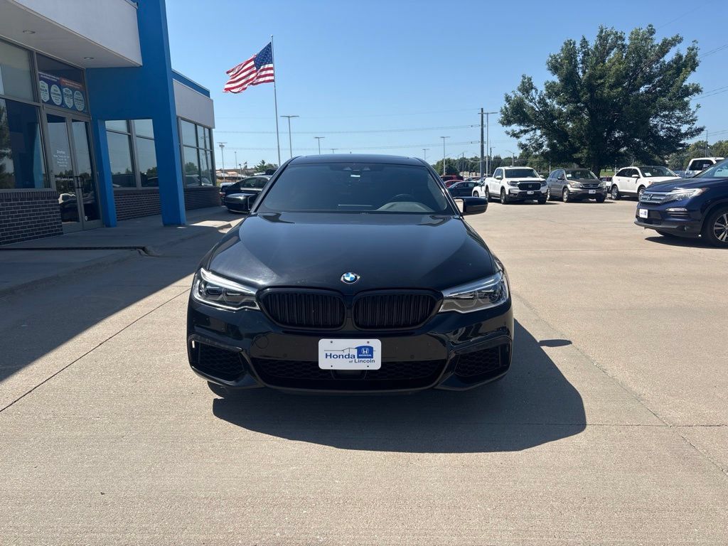 Used 2020 BMW M550i xDrive AWD/4WD image 2