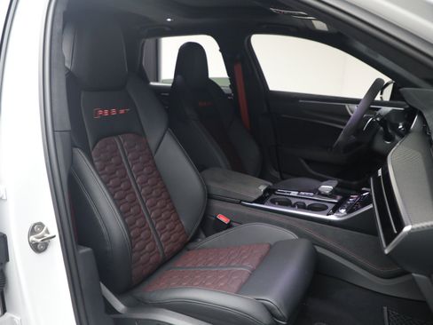 Used 2025 Audi RS 6 performance AWD/4WD image 20