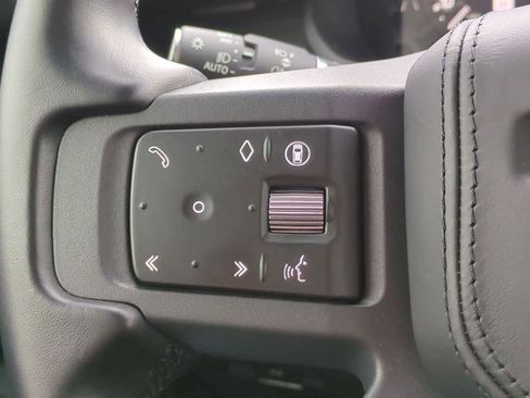 Certified 2024 Land Rover Defender 130 X-Dynamic SE image 26