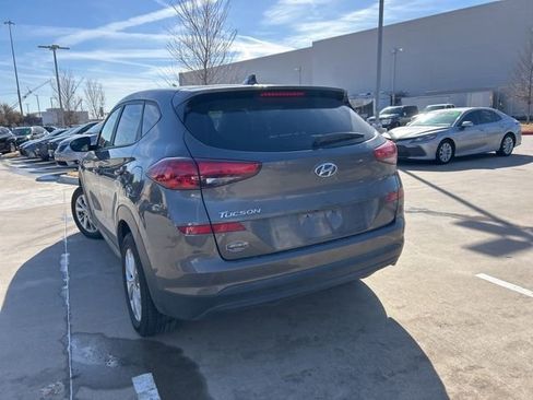 Used 2020 Hyundai Tucson SE image 4