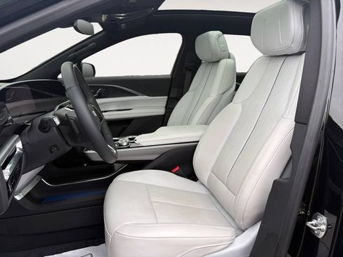 Certified 2024 Cadillac Lyriq Luxury w/ LPO, Floor Liner Package AWD/4WD image 9