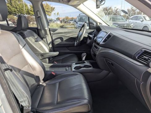 Used 2019 Honda Ridgeline RTL-T image 28