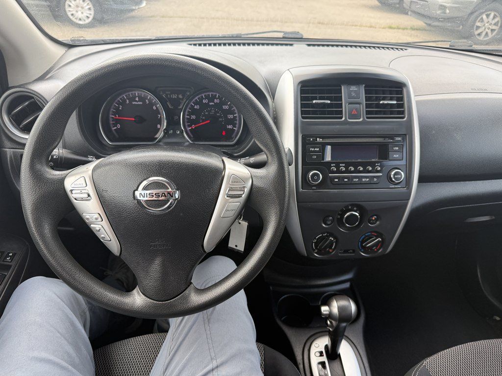 Used 2015 Nissan Versa SV FWD image 16