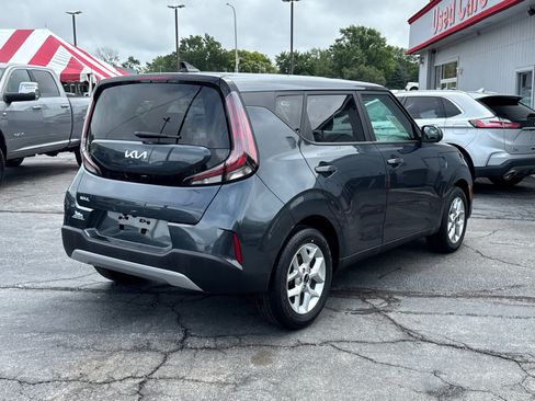 Used 2024 Kia Soul LX w/ Option Group 015 image 5