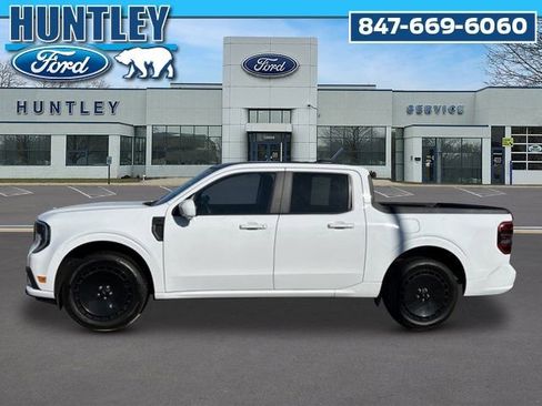 Used 2025 Ford Maverick Lobo image 6