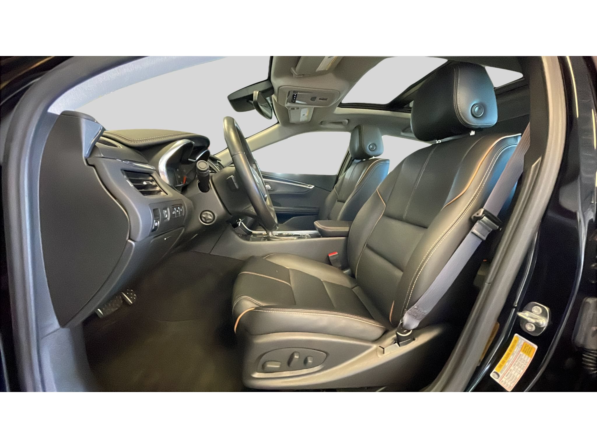 Used 2017 Chevrolet Impala Premier FWD image 12