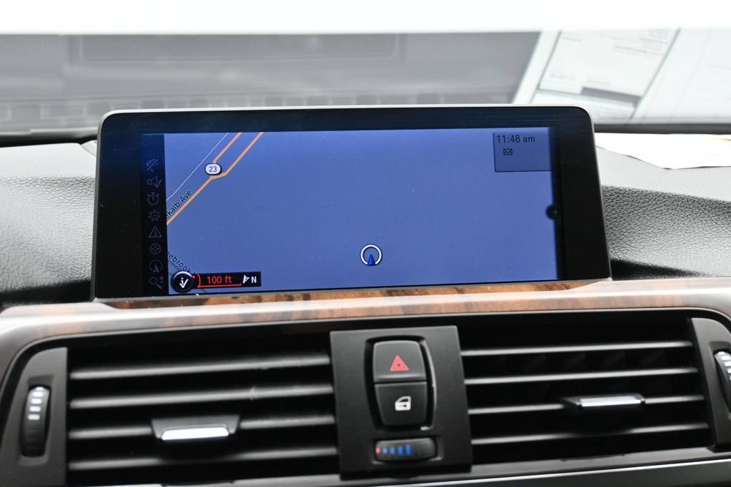 Used 2013 BMW 328i xDrive Sedan AWD/4WD image 13