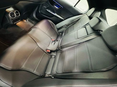 Used 2024 Mercedes-Benz C 300 Sedan image 10