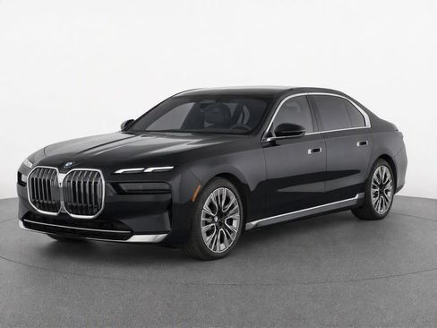 Used 2023 BMW i7 xDrive60 AWD/4WD image 7