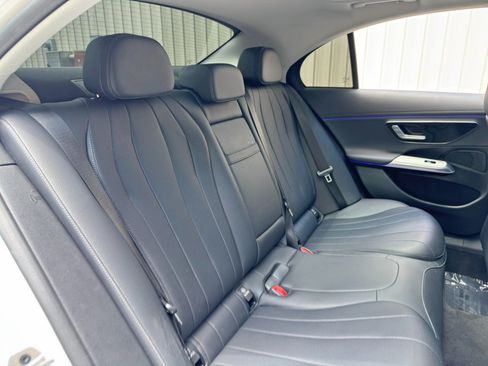 Used 2025 Mercedes-Benz E 350 Sedan w/ Winter Package image 44