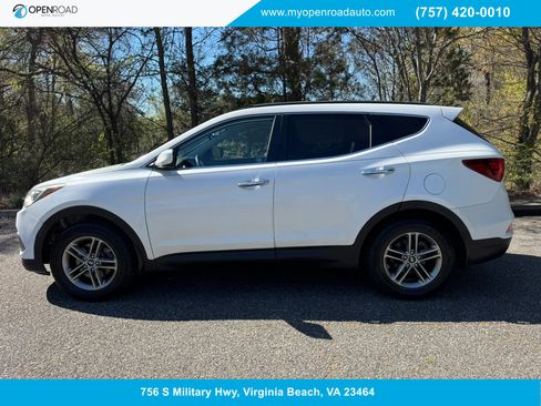 Used 2017 Hyundai Santa Fe Sport image 1