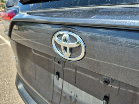 Used 2025 Toyota RAV4 XLE AWD/4WD image 23