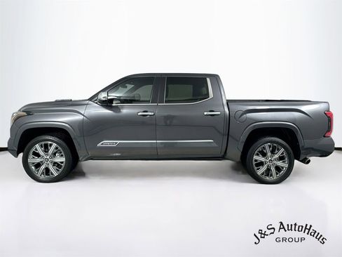 Used 2024 Toyota Tundra Capstone AWD/4WD image 4