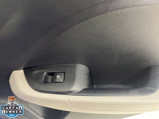 Used 2025 Hyundai Venue SEL FWD image 22