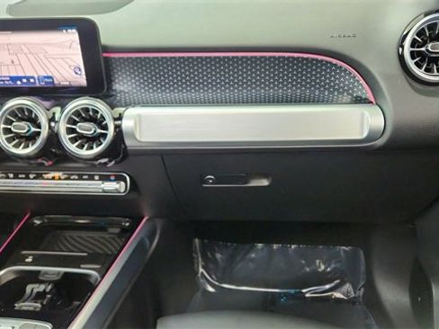 Used 2024 Mercedes-Benz EQB 250+ w/ Driver Assistance Package image 36