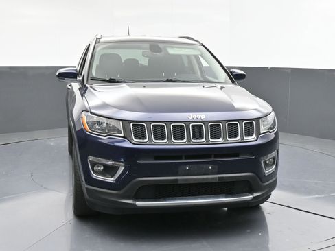 Used 2019 Jeep Compass Limited image 2