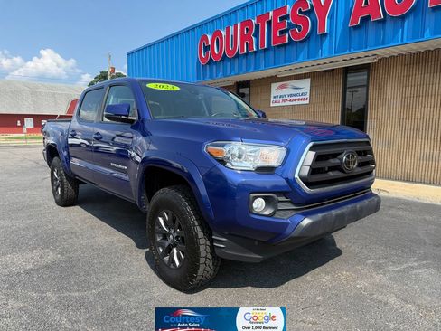 Used 2023 Toyota Tacoma SR5 AWD/4WD image 1