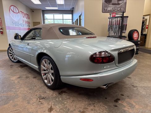 Used 2006 Jaguar XK8 Base image 7