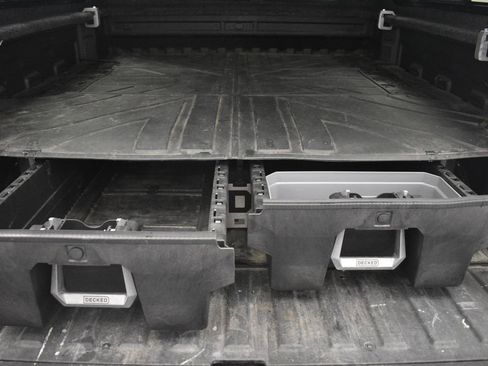 Used 2022 Chevrolet Silverado 1500 LT image 29