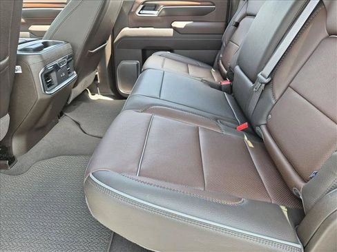 Used 2026 GMC Sierra 2500 Denali w/ Denali Reserve Package AWD/4WD image 17