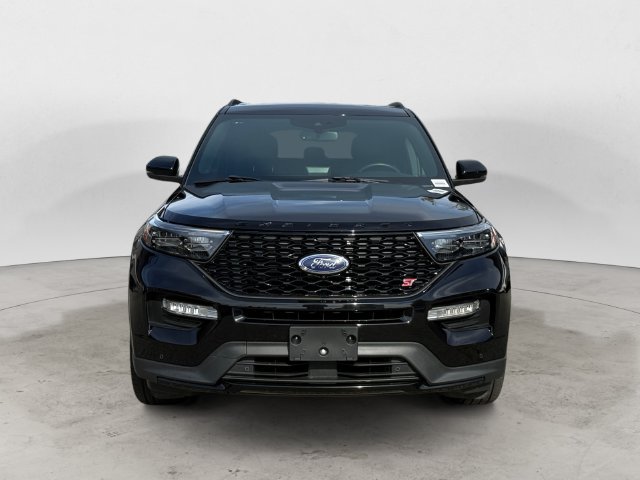 Used 2023 Ford Explorer ST w/ Technology Package AWD/4WD image 2
