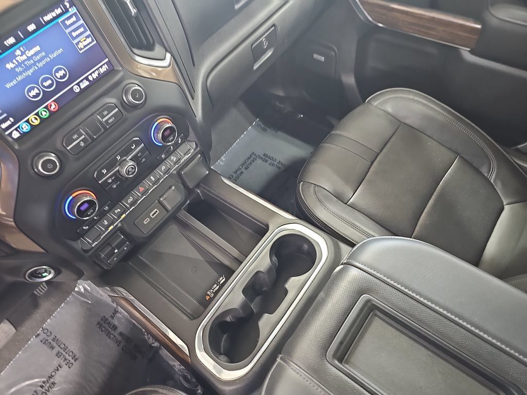 Used 2020 Chevrolet Silverado 2500 High Country w/ Z71 Off-Road Package AWD/4WD image 26