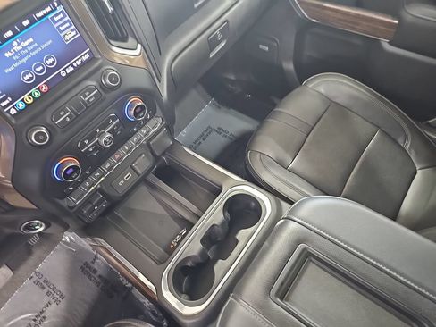 Used 2020 Chevrolet Silverado 2500 High Country w/ Z71 Off-Road Package AWD/4WD image 26
