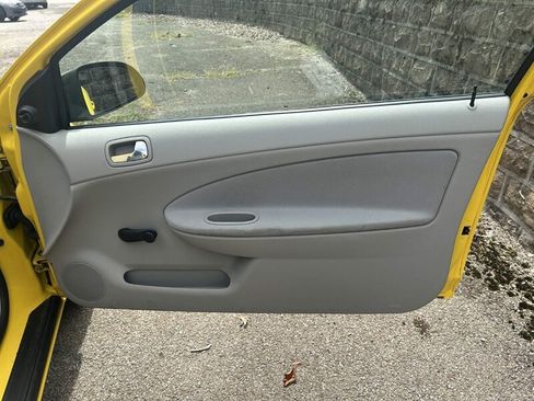 Used 2009 Chevrolet Cobalt LS w/ Protection Package FWD image 26