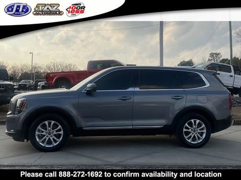 Used 2020 Kia Telluride LX image 4