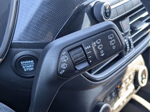 Used 2025 Ford Escape ST-Line image 24