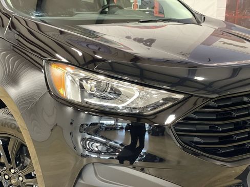 Used 2024 Ford Edge SE w/ Black Appearance Package AWD/4WD image 10