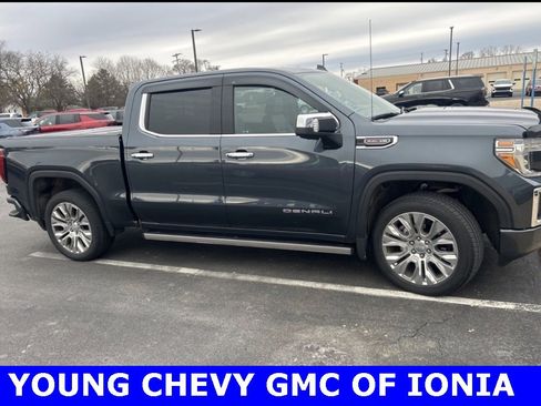 Certified 2022 GMC Sierra 1500 Denali w/ Denali Reserve Package image 8