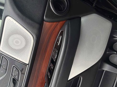 Used 2023 Lincoln Navigator Reserve image 14