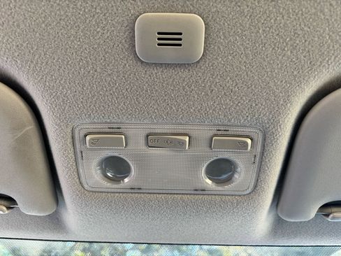 Used 2012 Toyota Prius C Three image 29