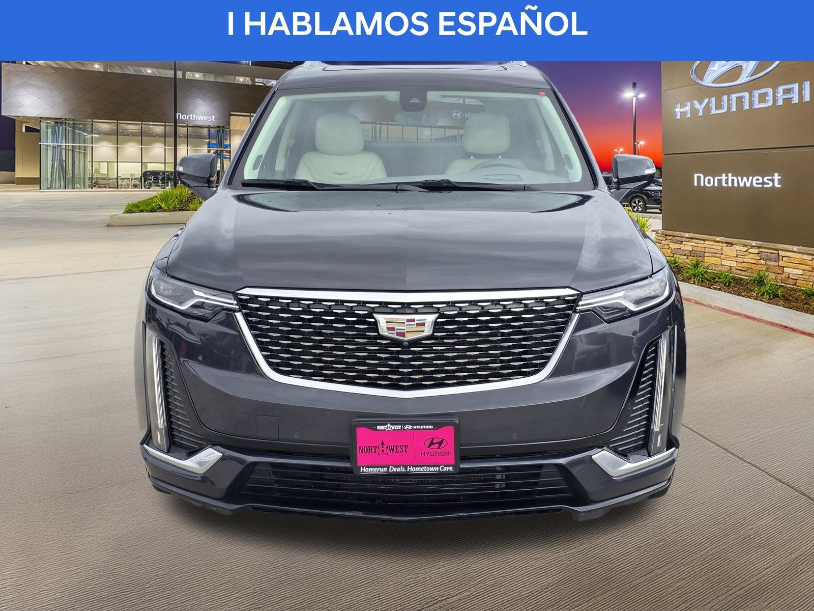 Used 2023 Cadillac XT6 Premium Luxury w/ Technology Package FWD image 5