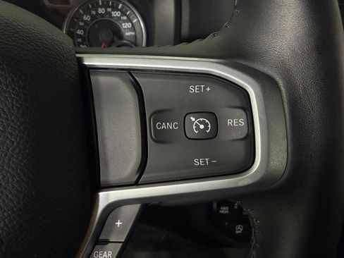 Used 2023 RAM 1500 Big Horn AWD/4WD image 18