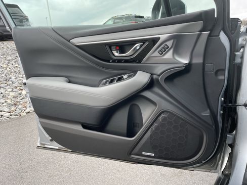 Used 2020 Subaru Outback Limited w/ Popular Package #2 image 15