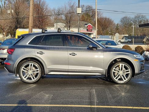 Used 2018 Audi Q5 2.0T Premium Plus w/ Premium Plus Package image 7