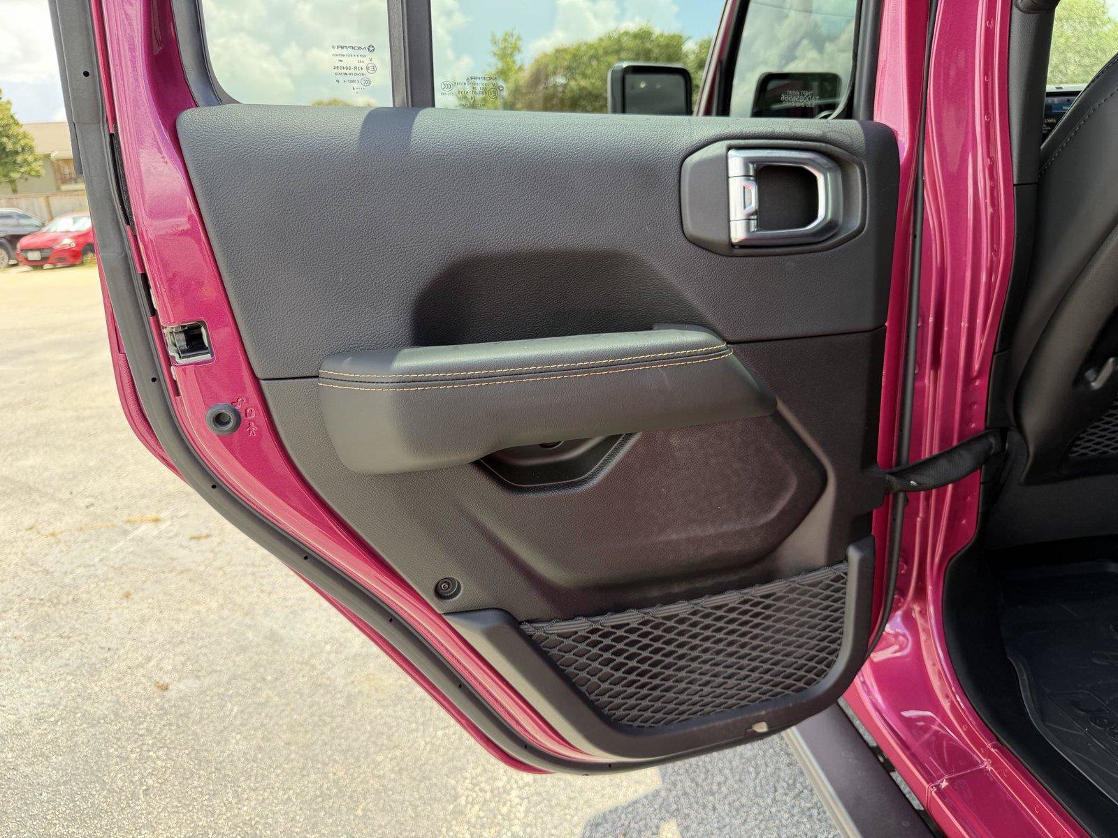 Used 2024 Jeep Wrangler Unlimited Rubicon 392 AWD/4WD image 17
