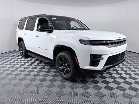 New 2026 Jeep Grand Wagoneer 4WD image 2