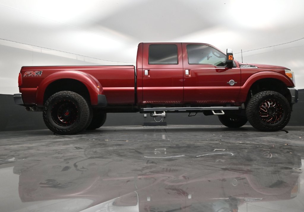 Used 2015 Ford F350 Lariat w/ Lariat Ultimate Package AWD/4WD image 24