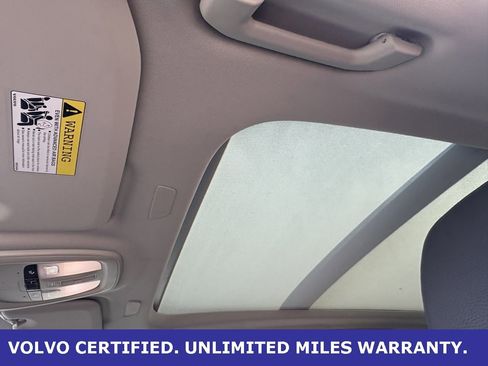 Certified 2025 Volvo V60 B5 Cross Country Plus image 29