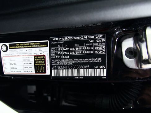 Certified 2025 Mercedes-Benz GLC 300 4MATIC image 21