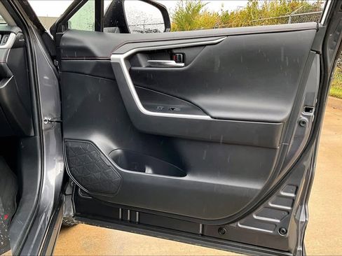 Used 2022 Toyota RAV4 TRD Off-Road image 50