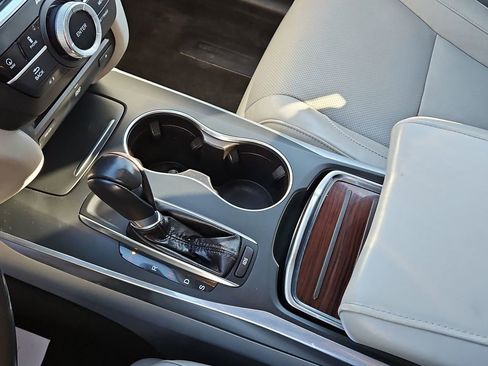 Used 2014 Acura MDX 3.5L Advance Pkg w/Entertainme image 17