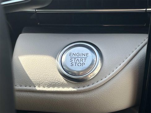 New 2026 Lincoln Nautilus Reserve image 25